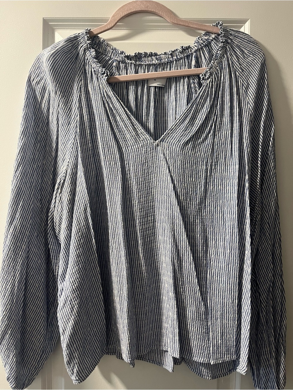 Women's Striped V-Neck Long Sleeve Peasant Top - blue & White